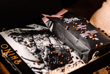 Afbeelding in Gallery-weergave laden, CROSS GIFT BOX (Brons): Fotoboek Rhino + 0,5 kg Café Copain